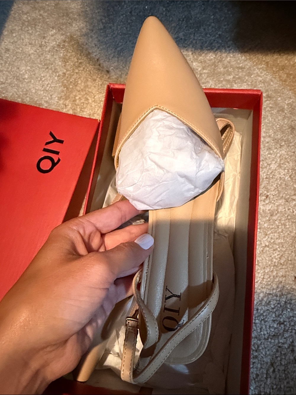 Qi Beige Pointed Slingback Flat